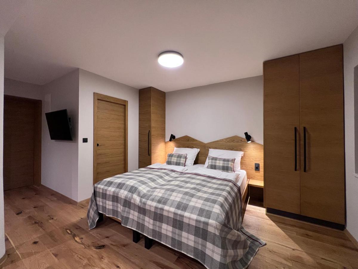 קרנייסקה גורה Apartments And Rooms Kaja מראה חיצוני תמונה