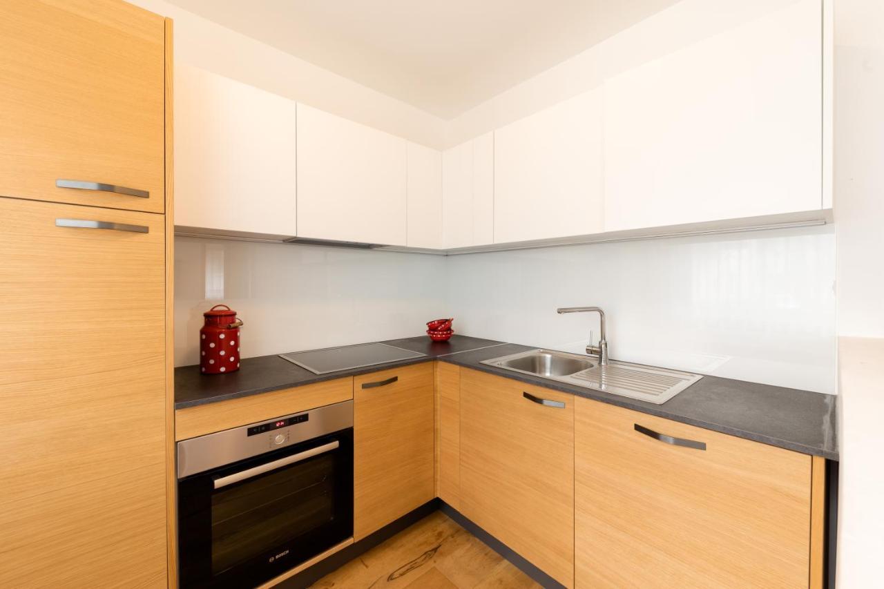 קרנייסקה גורה Apartments And Rooms Kaja מראה חיצוני תמונה